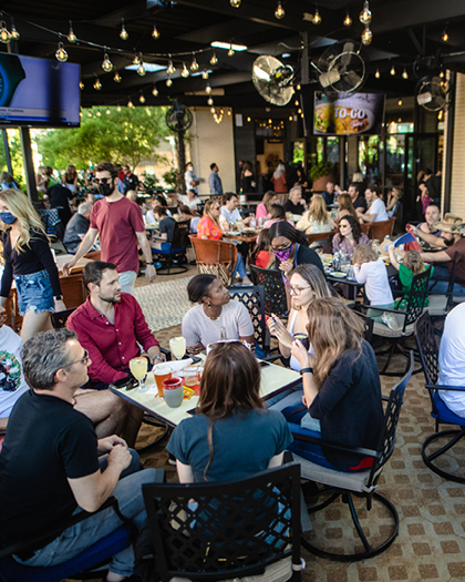 The patio at Joe Leo full of happy customers.